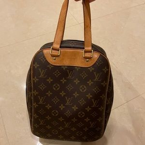 Louis Vuitton Monogram handbag